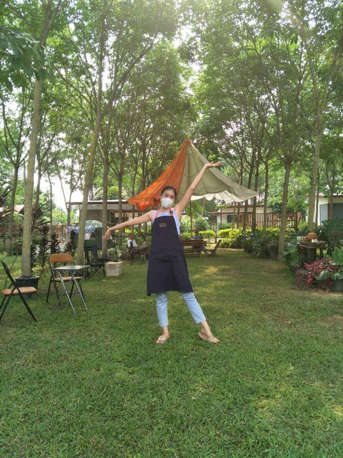 Sameikei Homestay Phrae Exterior photo
